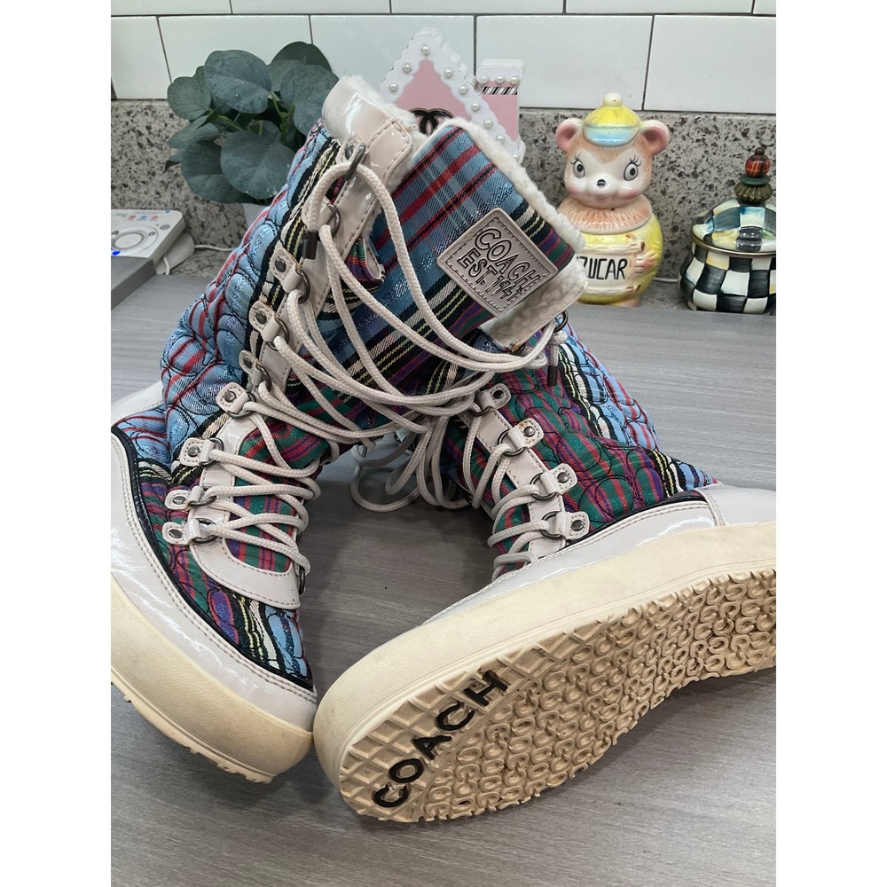 COACH POPPY PEGGEY SNOW BOOTS - Picture 13 of 13